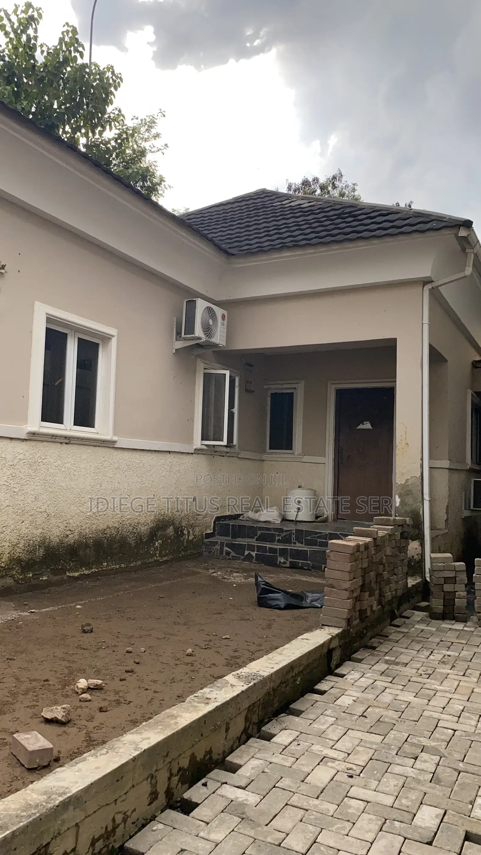 4bdrm Duplex in By Banex, Mabushi for rent in Mabushi
