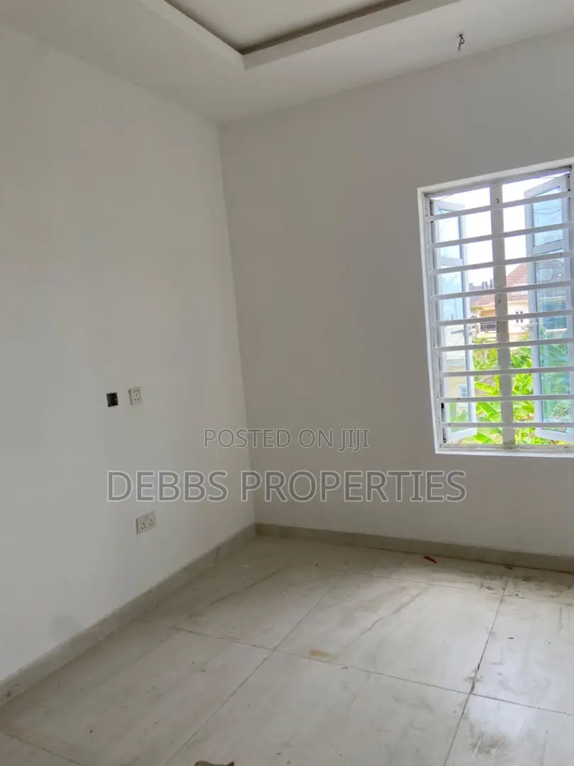 3bdrm Apartment in Lekki Expressway for rent in Lekki Expressway