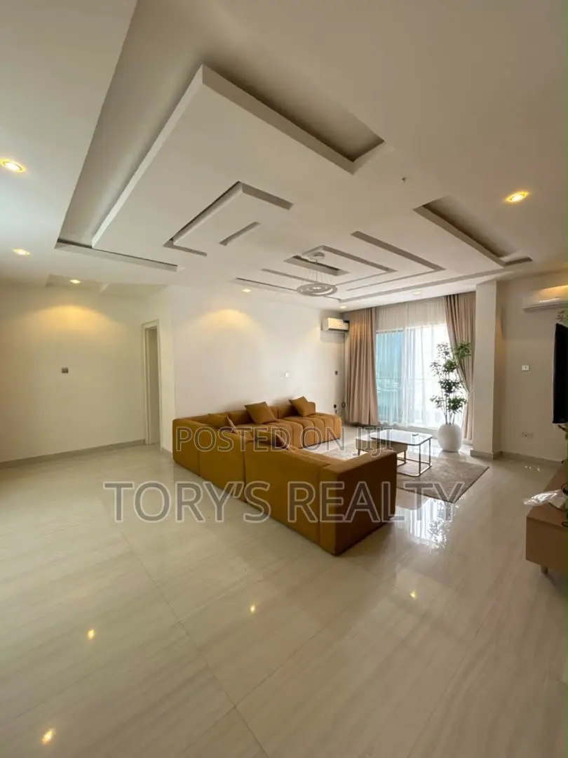 Furnished 3bdrm Apartment in Lekki Phase 1 for sale in Lekki Phase 1