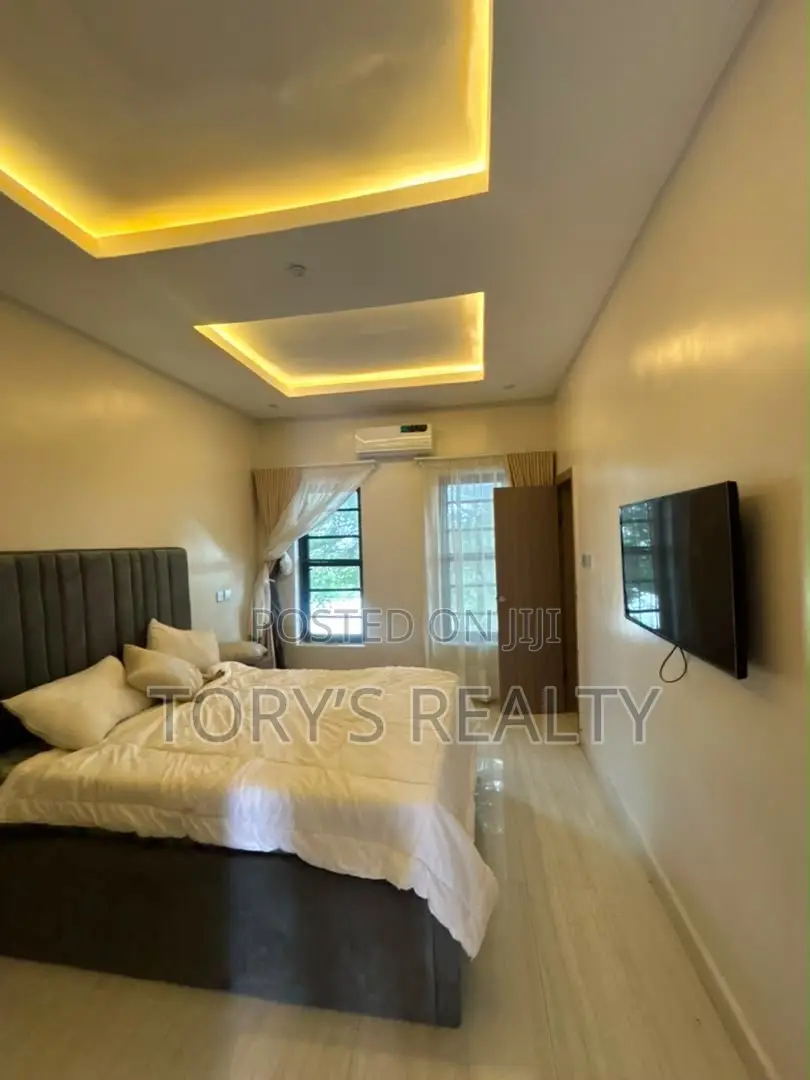Furnished 3bdrm Apartment in Lekki Phase 1 for sale in Lekki Phase 1