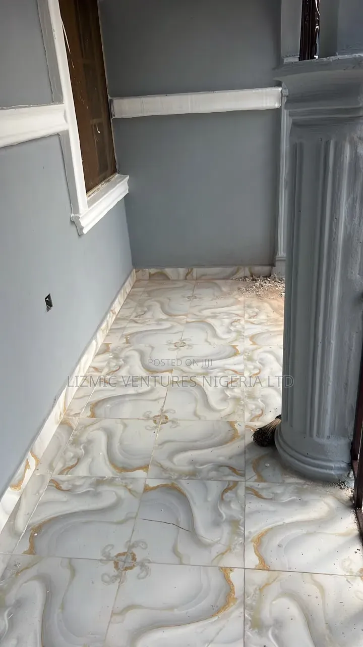 2bdrm Apartment in Tjay, Ayobo for rent in Ayobo
