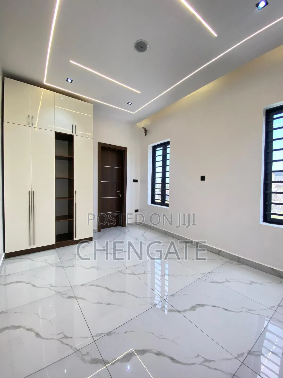 2bdrm Apartment in Ikate for sale in Ikate