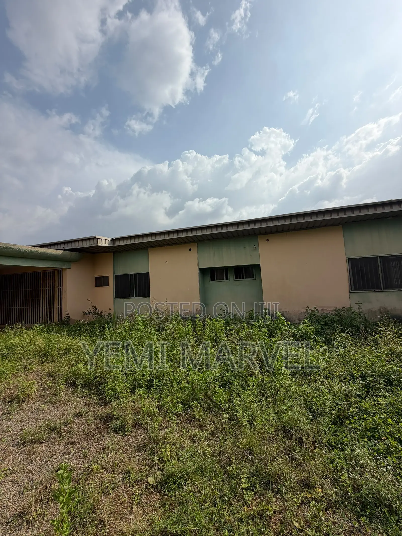 2312sqm of Land With a Structure With CofO at GSM Crescent, Agodi GRA in Agodi