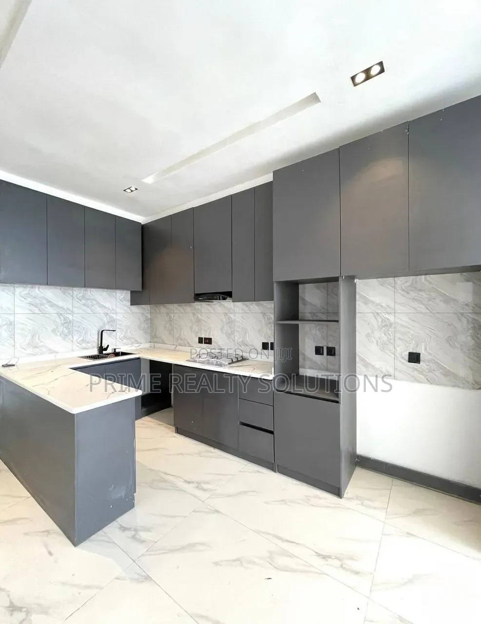 2bdrm Apartment in 𝐈𝐤𝐚𝐭𝐞, 𝐋𝐞𝐤𝐤𝐢, 𝐋𝐚𝐠𝐨𝐬, Ikate for rent in Ikate