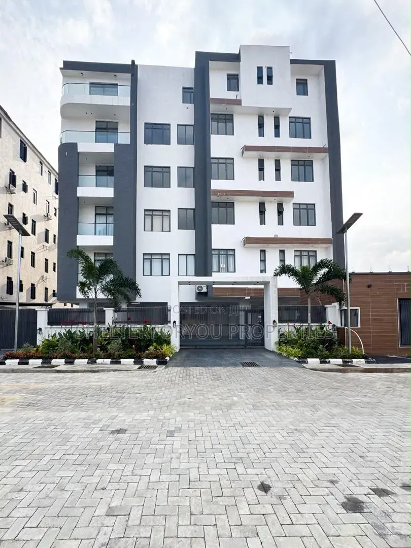 3bdrm Apartment in Ikate for sale in Ikate