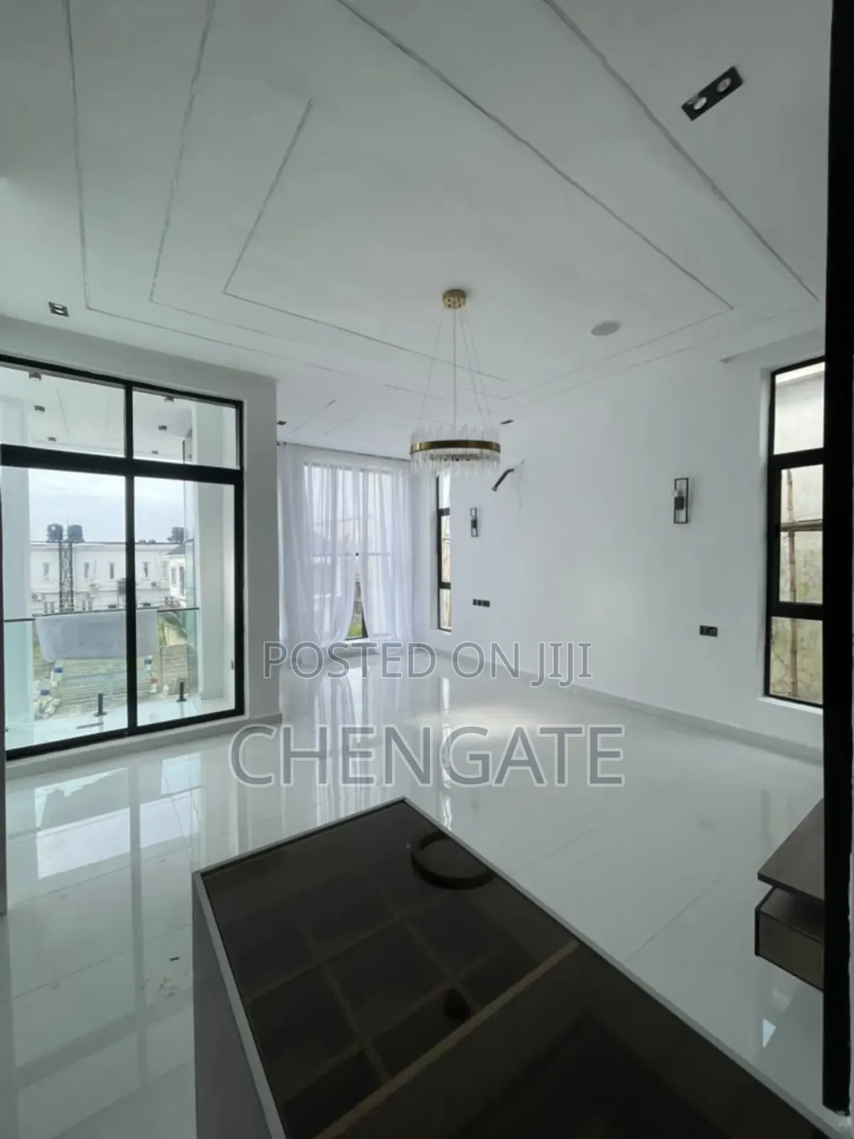 5bdrm Duplex in Ikota for sale in Ikota
