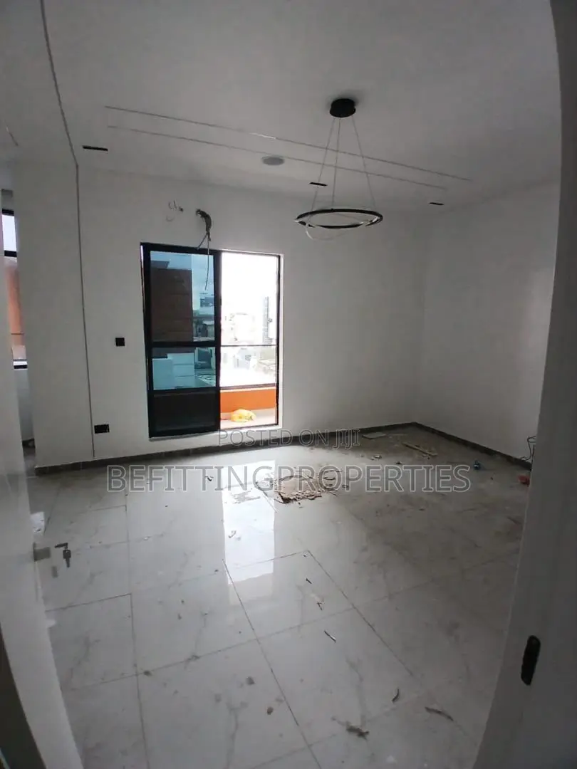 5bdrm Duplex in Lekki for sale in Lekki
