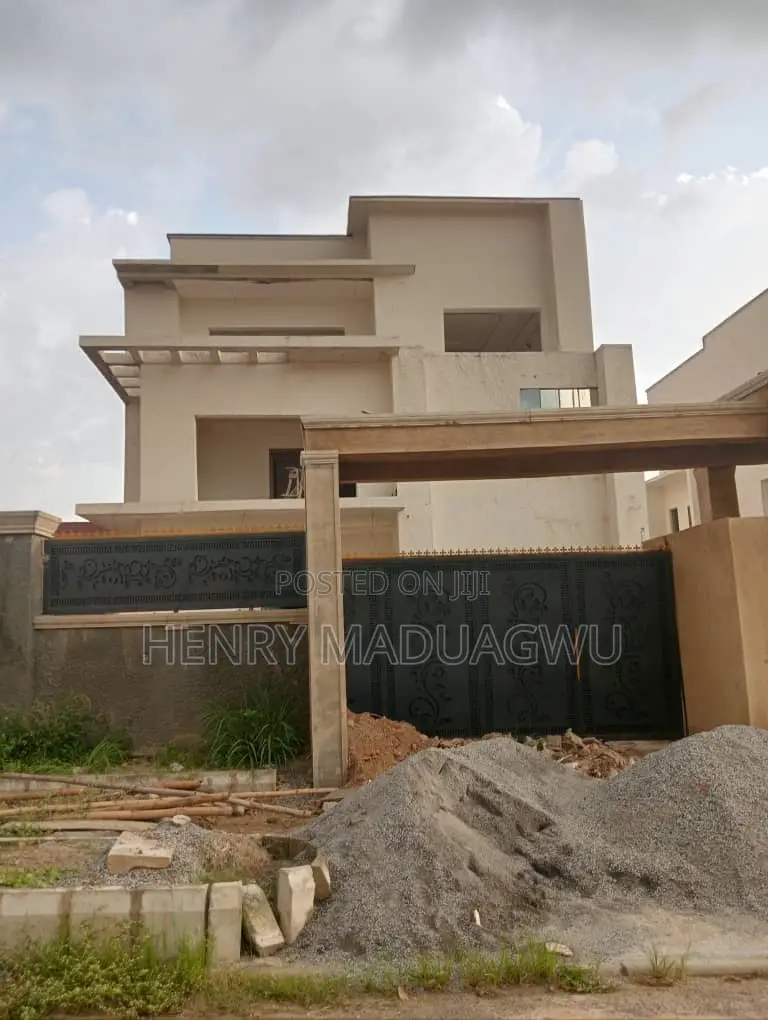 6bdrm Mansion in Katempe District, Katampe Extension for sale in Katampe Extension