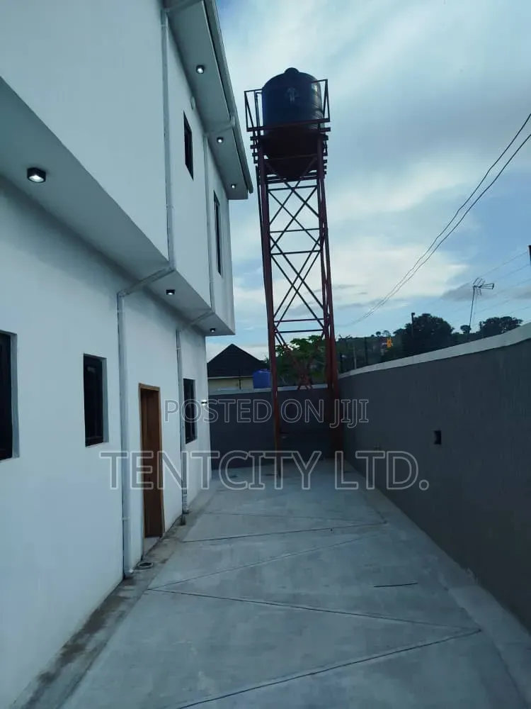 5bdrm Duplex in Zoo Estate, Enugu for rent in Enugu