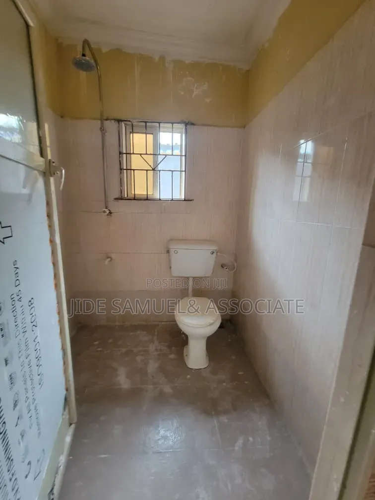 2bdrm Block of Flats in Ayobo for rent in Ayobo