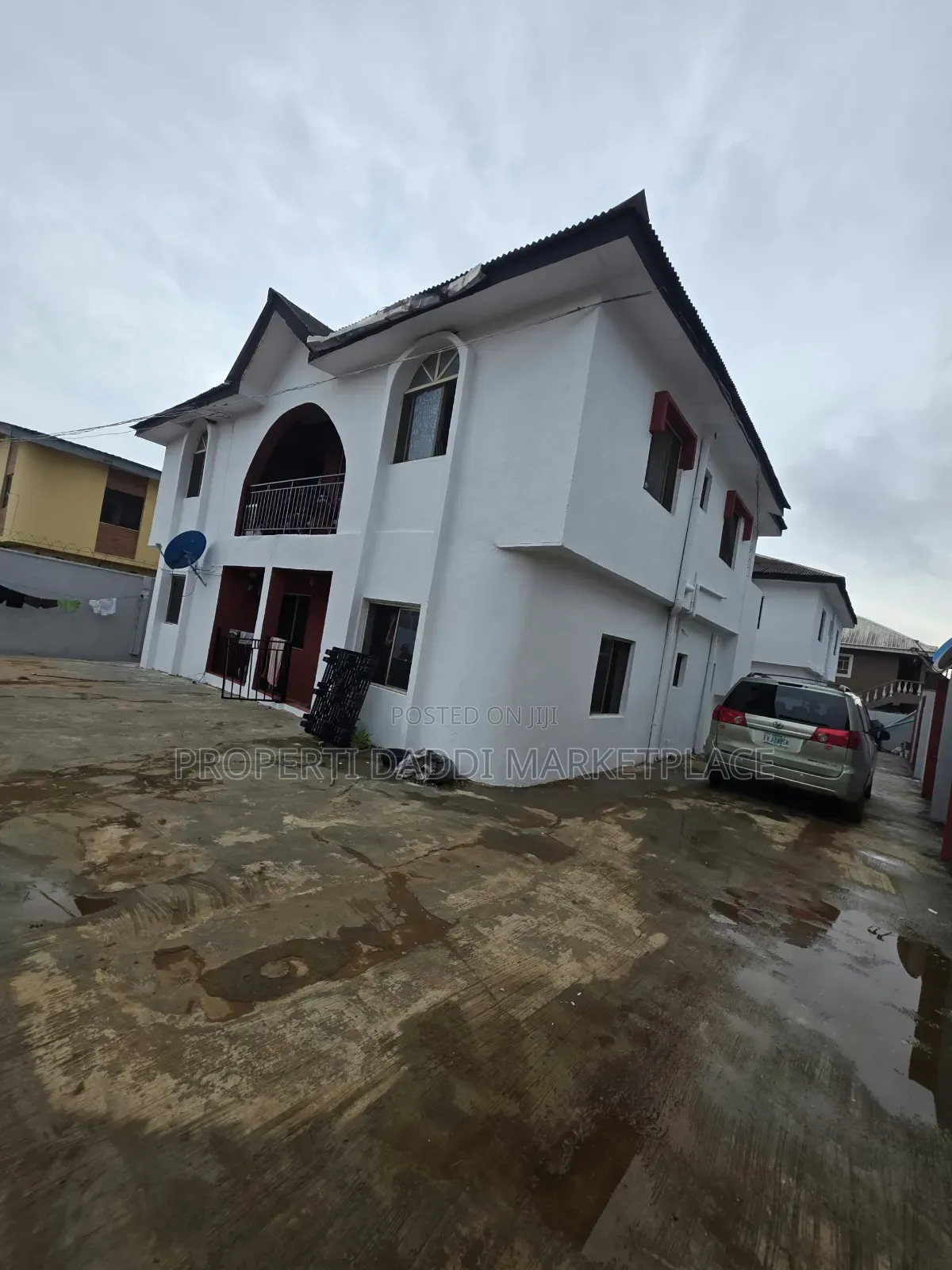 12bdrm Block of Flats in Egan for sale in Egan