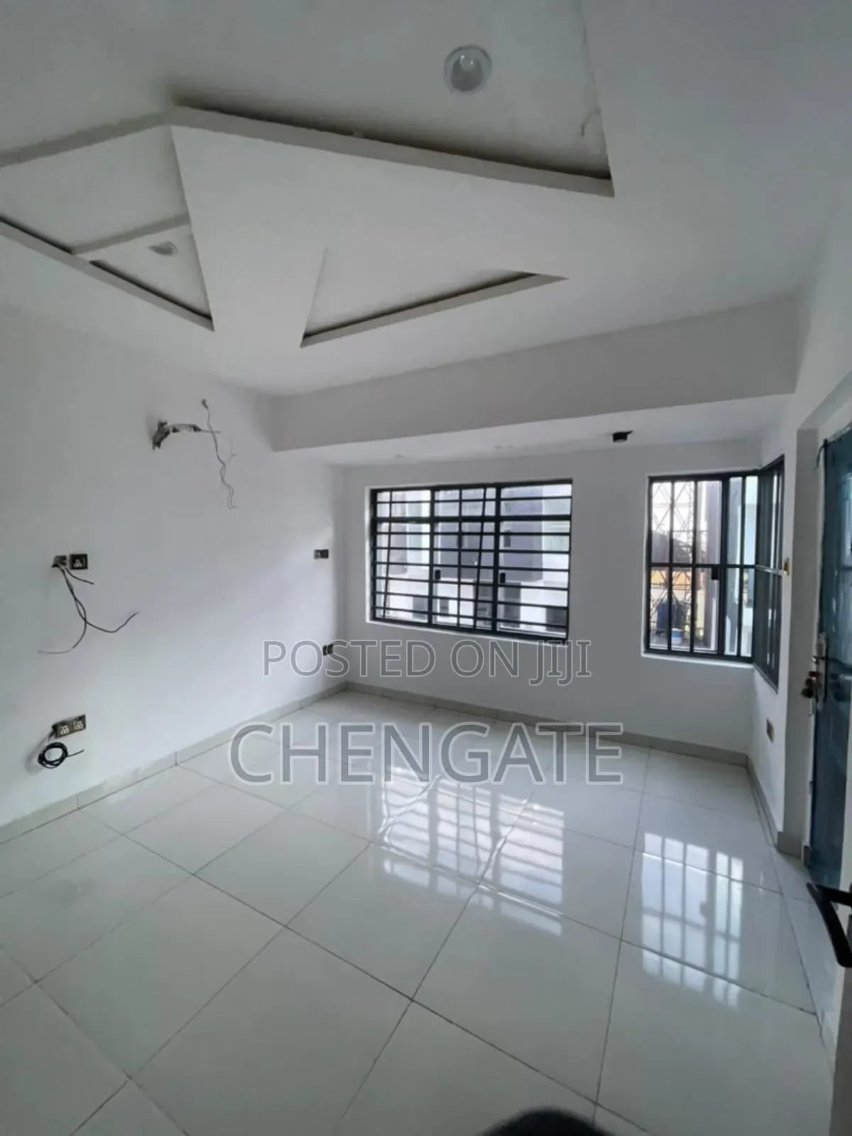 2bdrm Duplex in Lekki Expressway for sale in Lekki Expressway