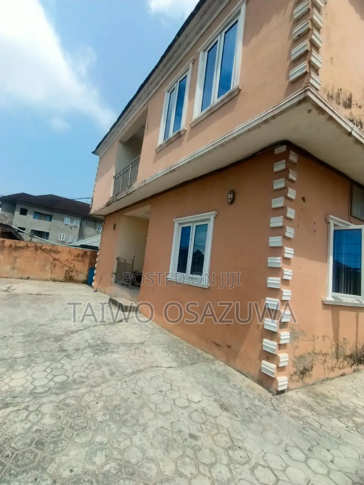 3bdrm Apartment in Badore Road for rent in Ado / Ajah