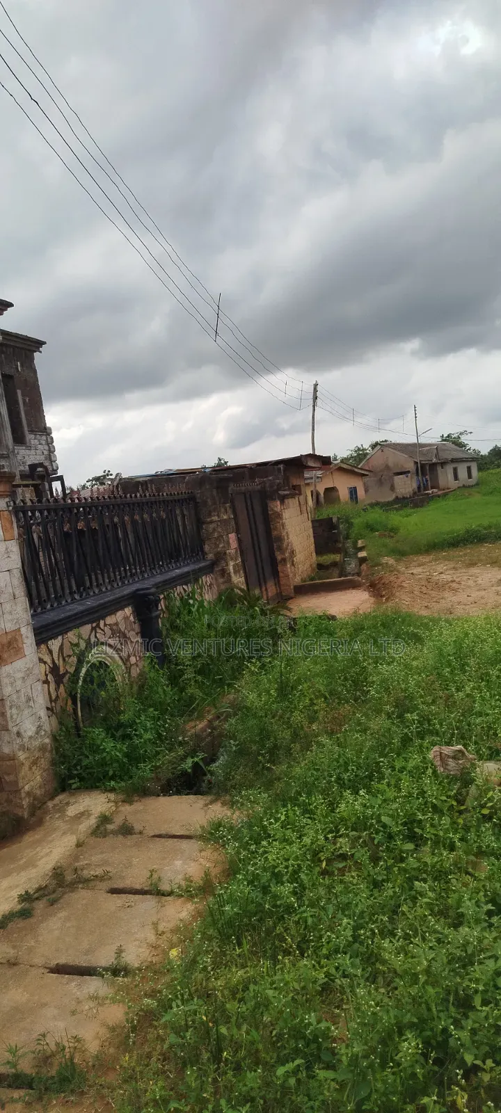 2bdrm Bungalow in Isuti Rd, Egan for sale in Egan