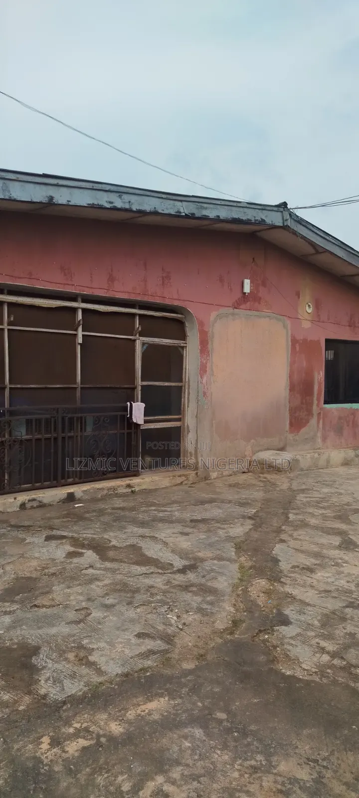 3bdrm Bungalow in Igando for sale in Igando / Ikotun/Igando