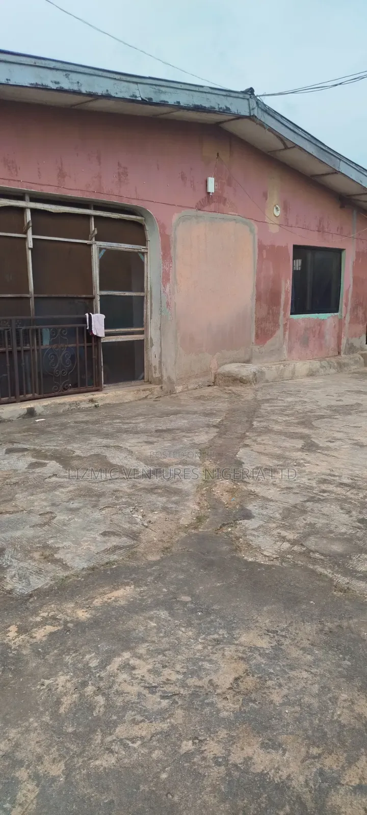 3bdrm Bungalow in Igando for sale in Igando / Ikotun/Igando