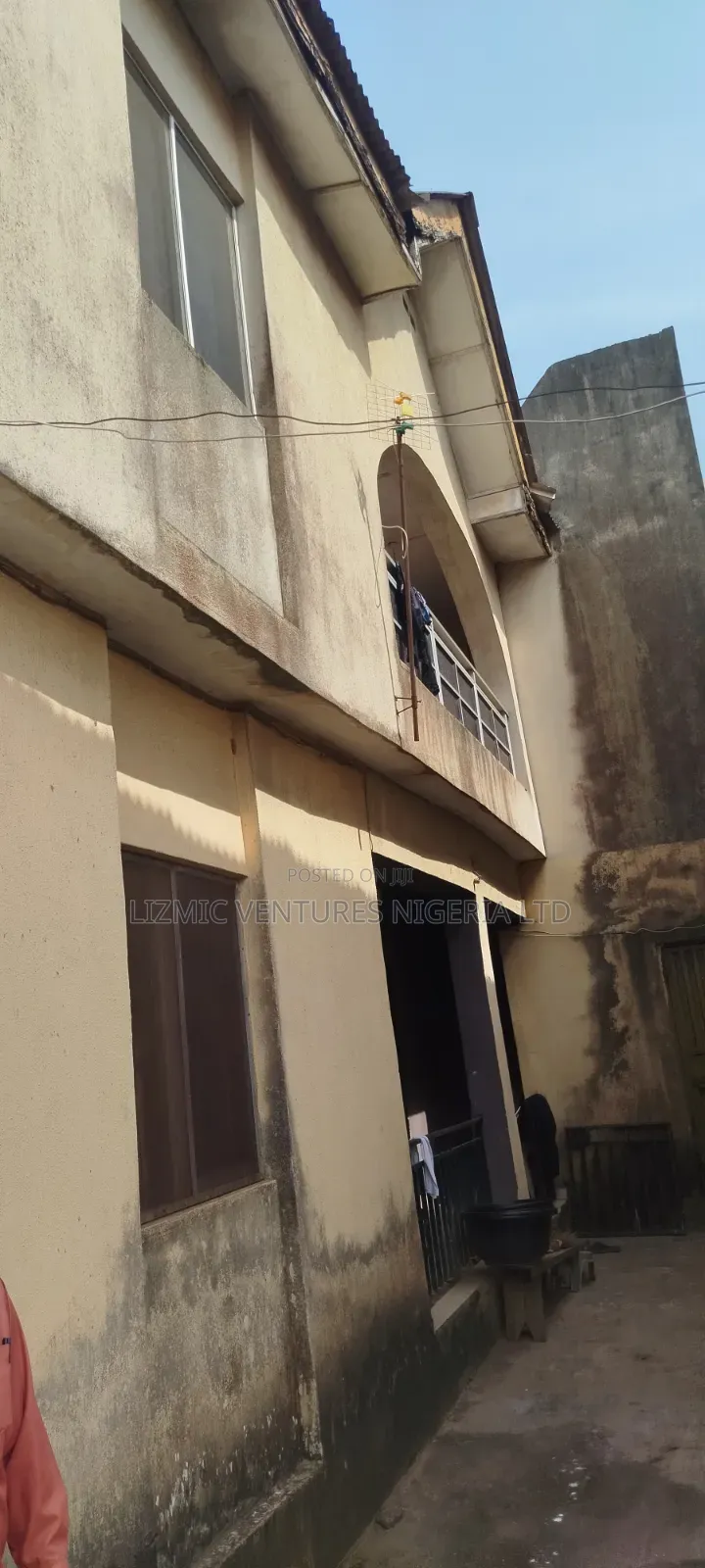 3bdrm Block of Flats in Igando Rd for sale in Igando / Ikotun/Igando
