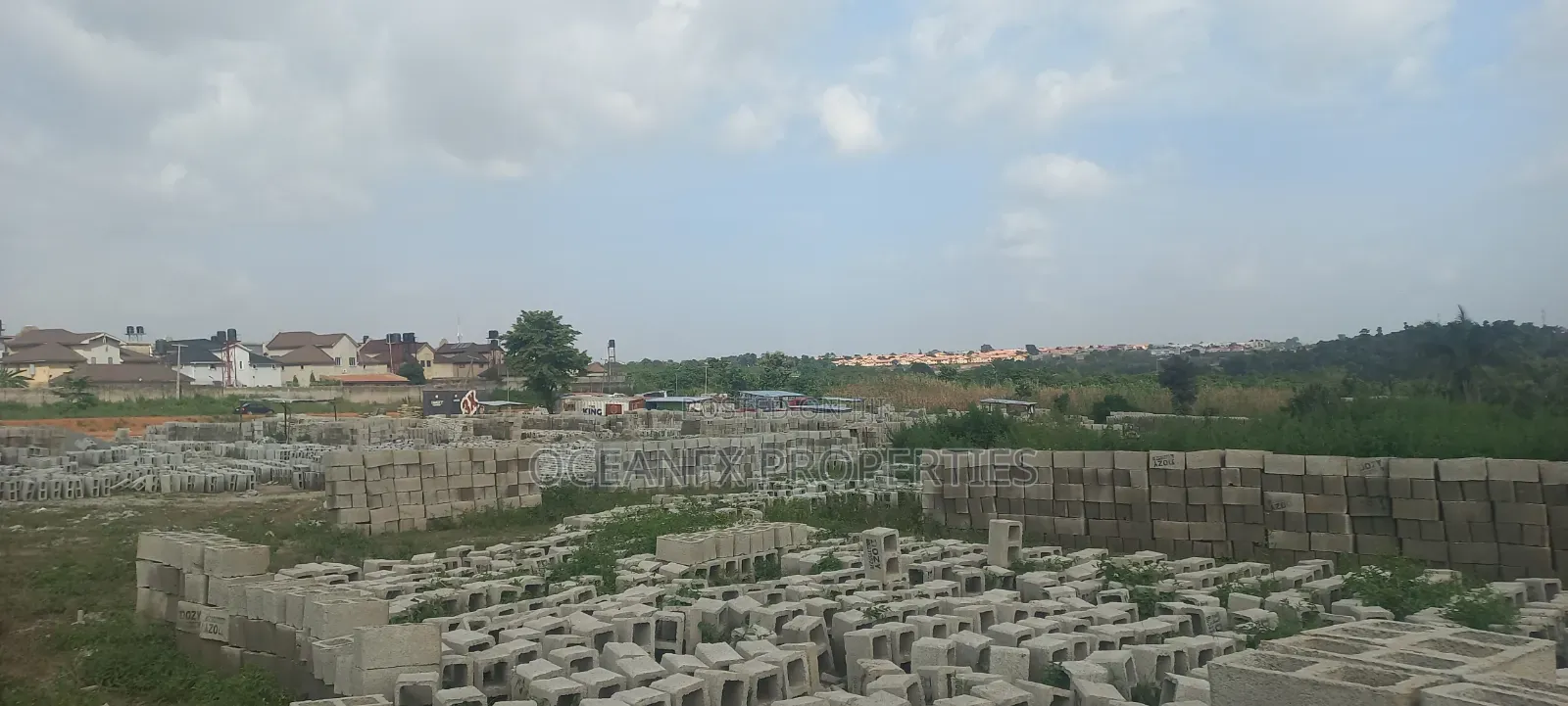 Land Near Supermarkets & Worship Centres Galadimawa – 250sqm in Galadimawa