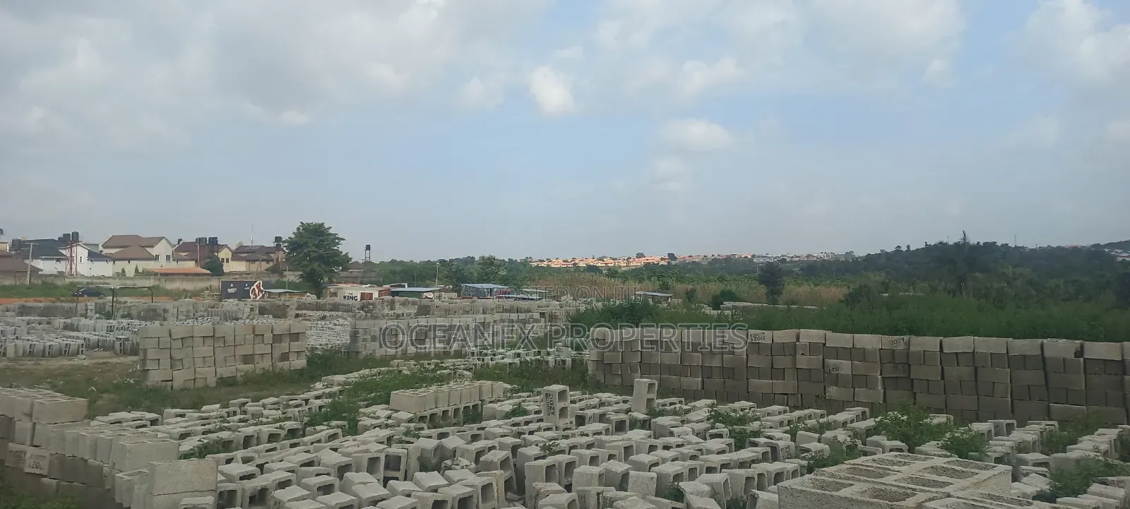 Land Near Supermarkets & Worship Centres Galadimawa – 250sqm in Galadimawa