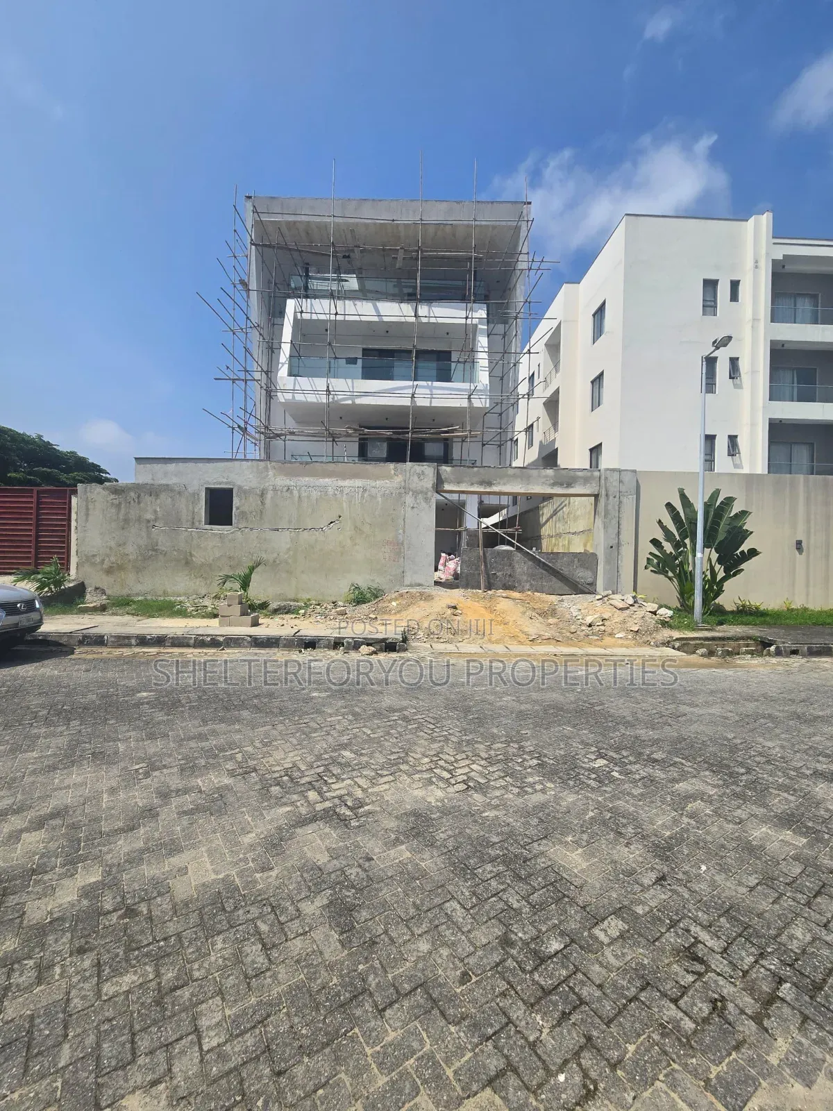 5bdrm Duplex in Old Ikoyi for sale in Old Ikoyi