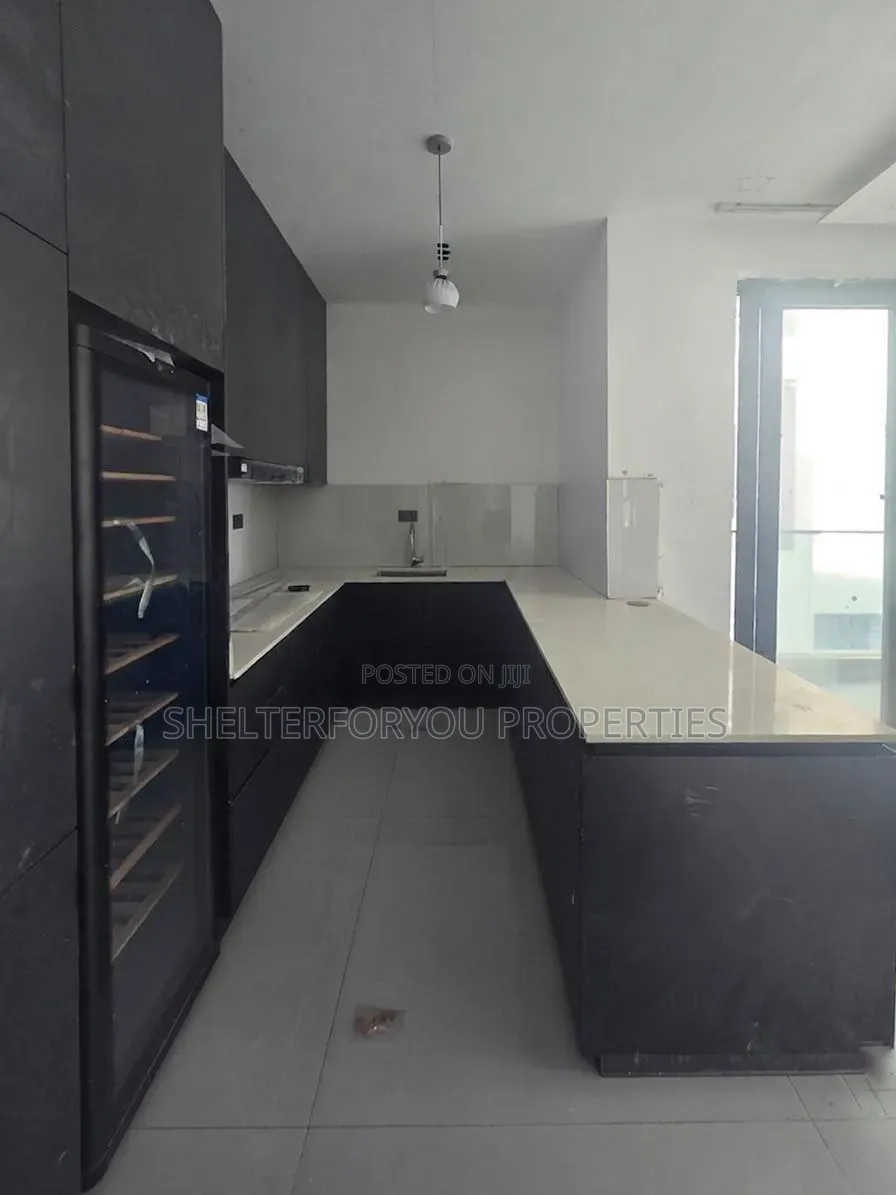 5bdrm Duplex in Old Ikoyi for sale in Old Ikoyi