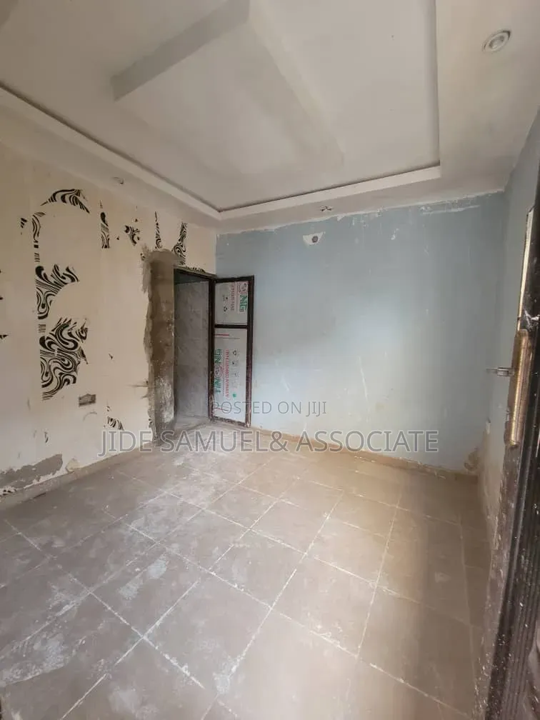 1bdrm Room & Parlour in Ayobo for rent in Ayobo