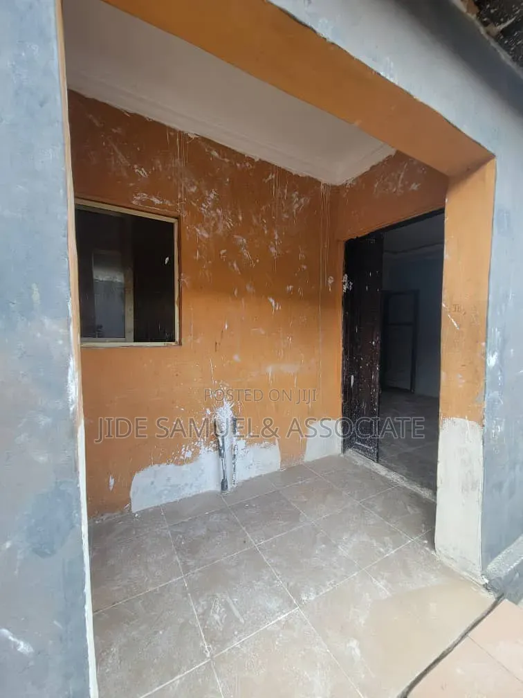 1bdrm Room & Parlour in Ayobo for rent in Ayobo