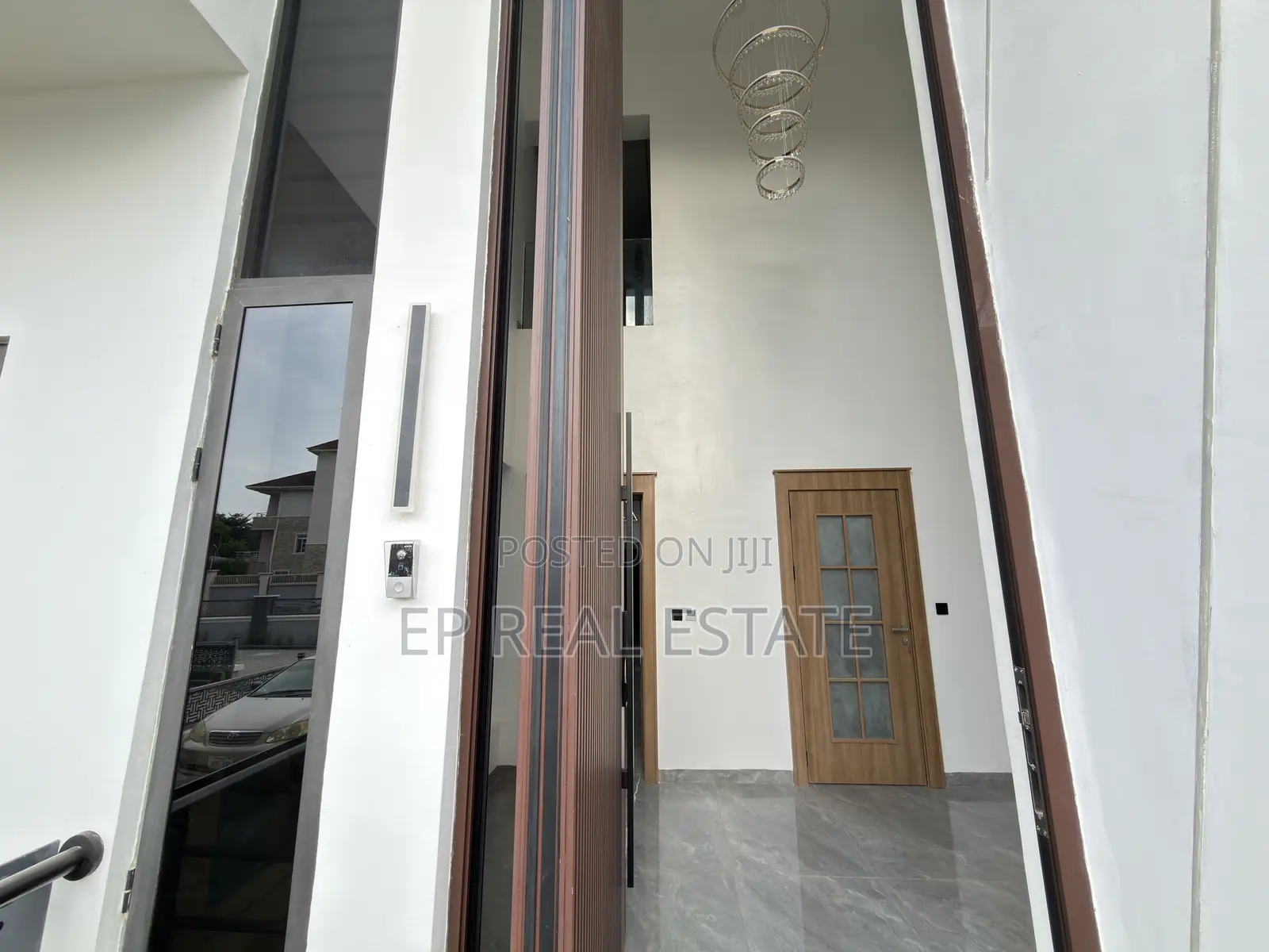 6bdrm Duplex in Katampe Extension for sale in Katampe Extension