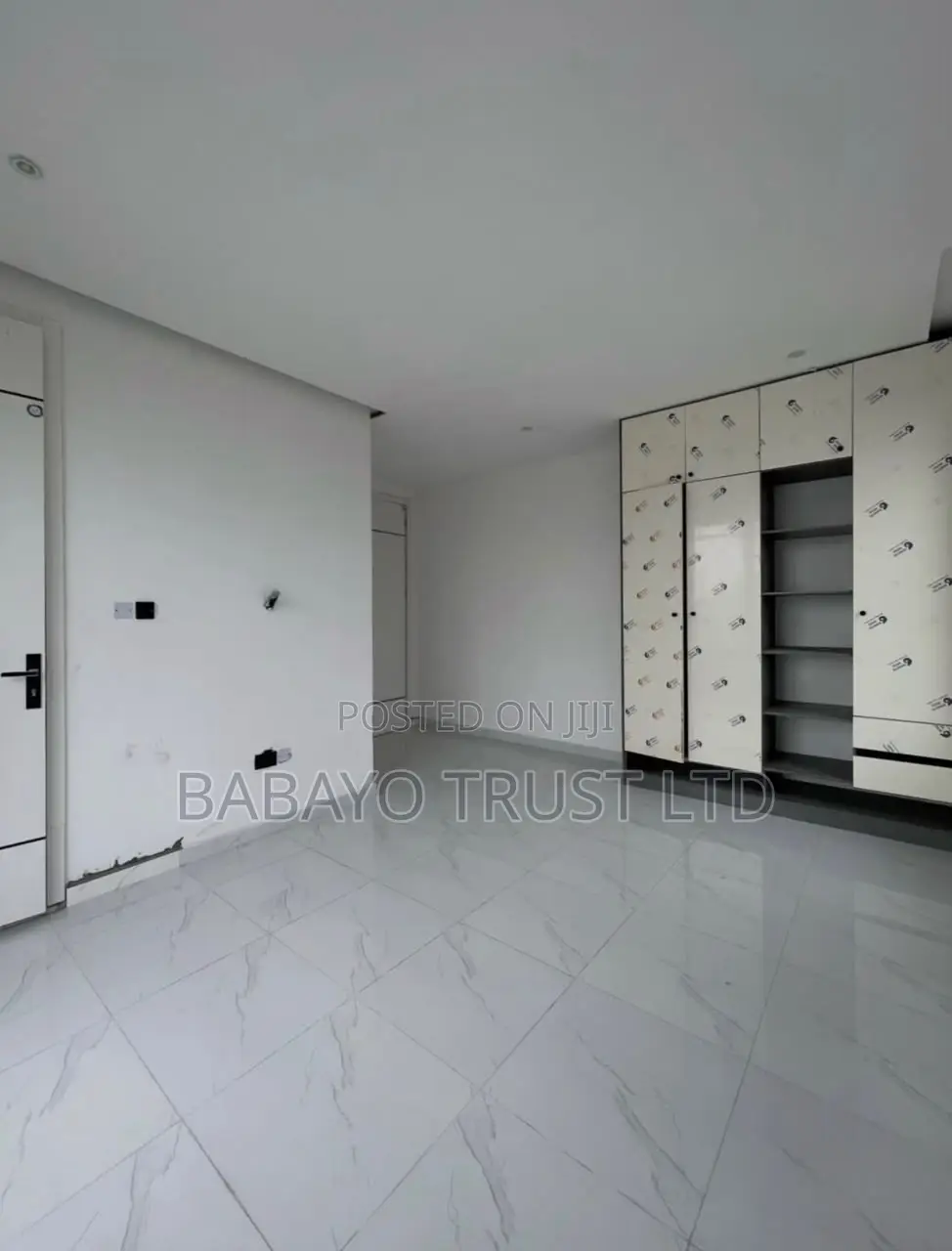 2bdrm Apartment in Lekki Phase 1 for rent in Lekki Phase 1