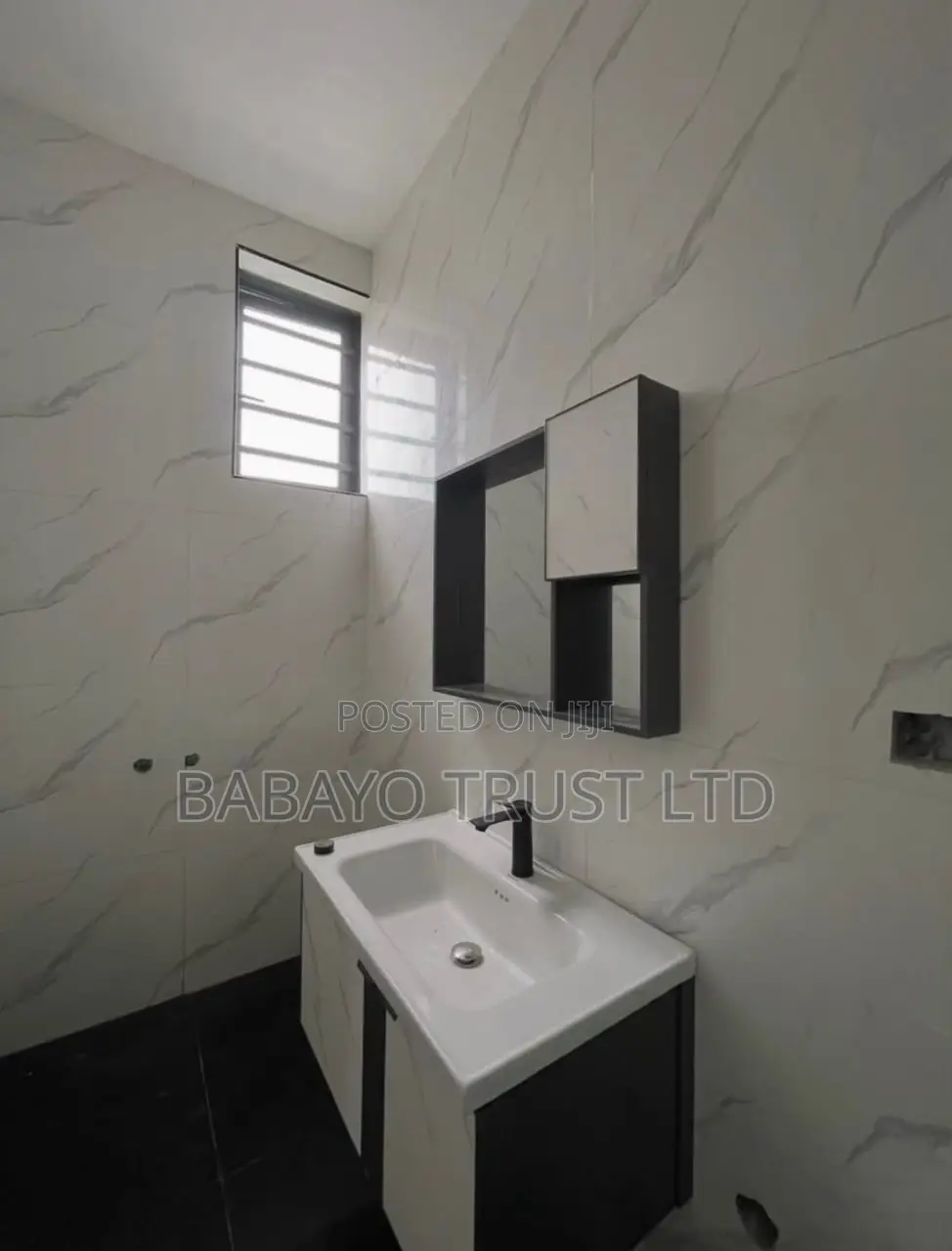 2bdrm Apartment in Lekki Phase 1 for rent in Lekki Phase 1