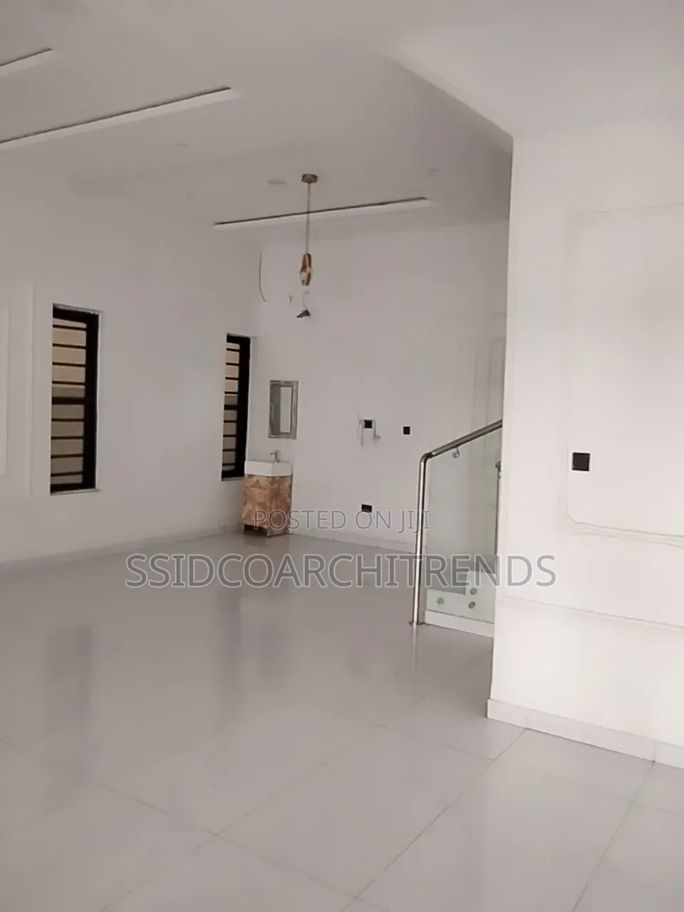 6bdrm Duplex in Call To Access, Chevron for sale in Chevron