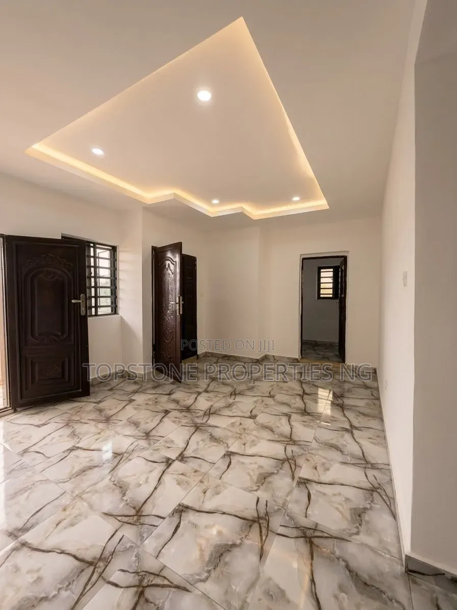 3bdrm Duplex in Topstone Properties, Uyo for rent in Uyo