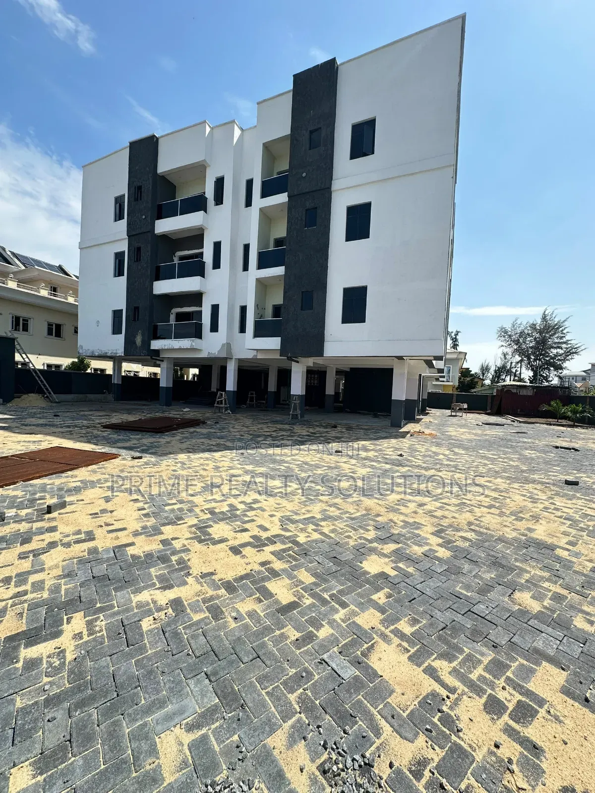 2bdrm Apartment in Lekki Phase 1 for sale in Lekki Phase 1