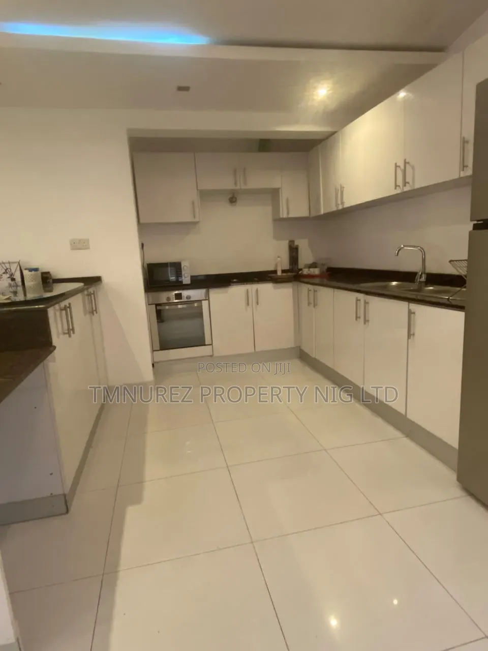 2bdrm Block of Flats in Awolowo Road for rent in Awolowo Road
