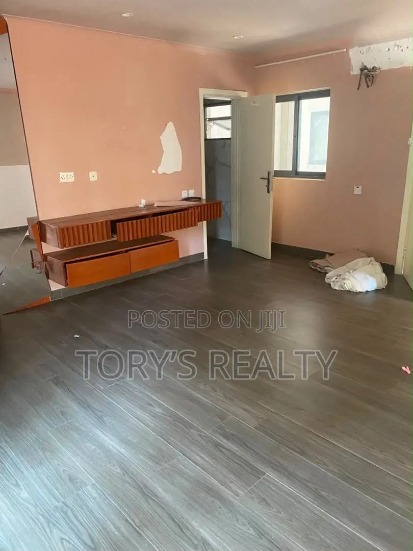 4bdrm Duplex in Gerard Road for rent in Gerard Road