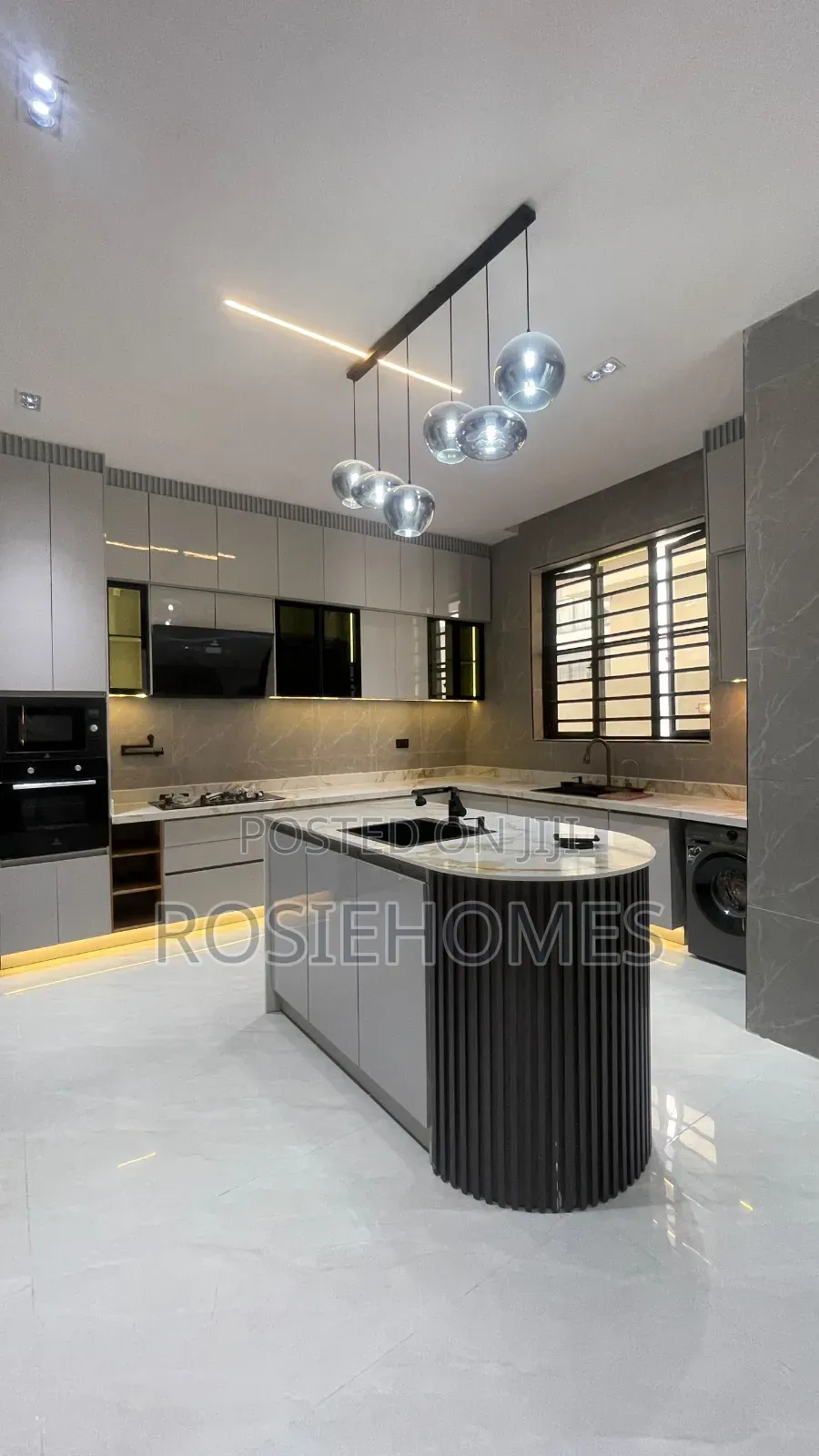 5bdrm Duplex in Harris Drive, VGC / Ajah for sale in VGC / Ajah
