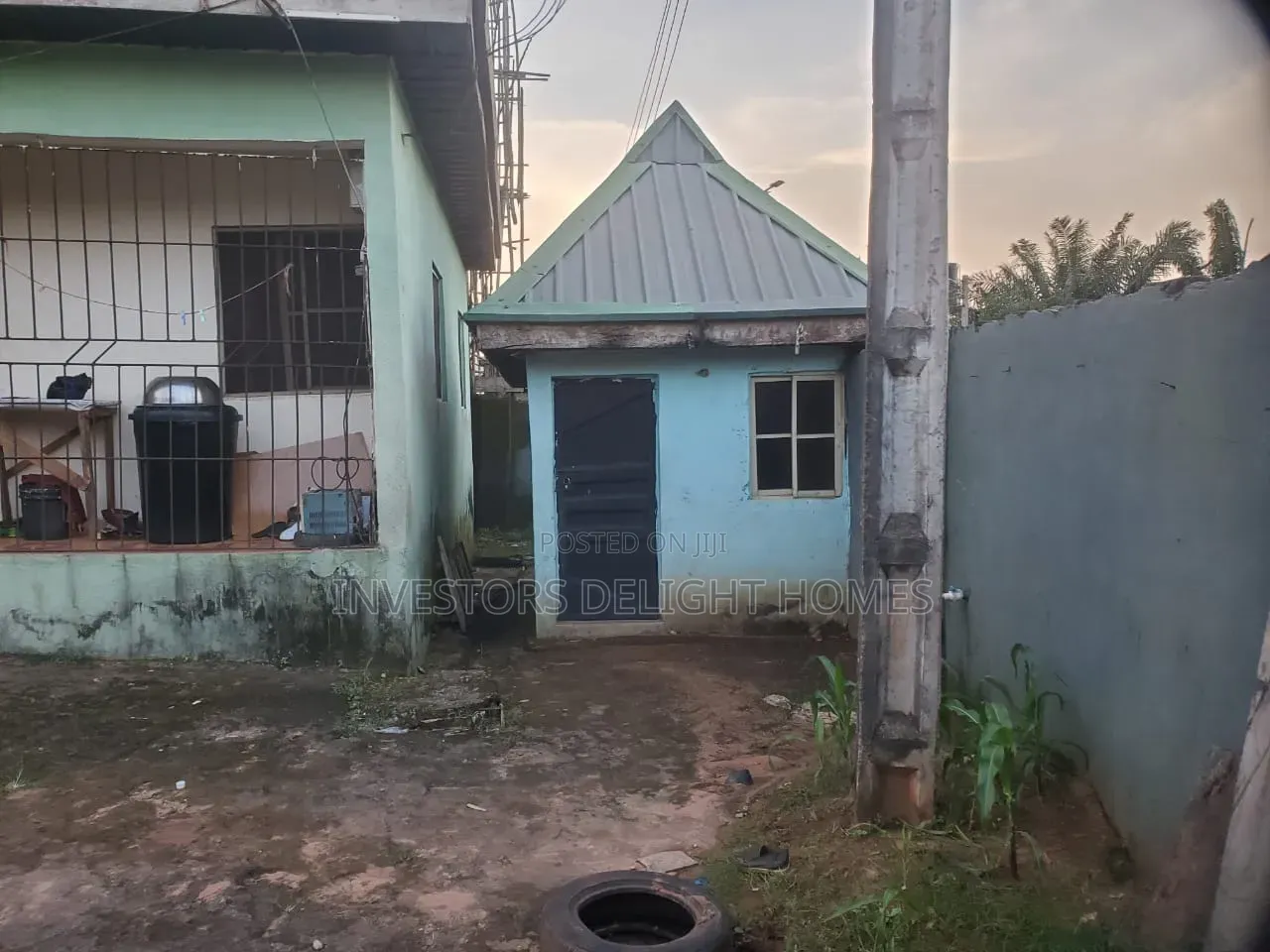 1bdrm Block of Flats in Oshimili North for sale in Oshimili North