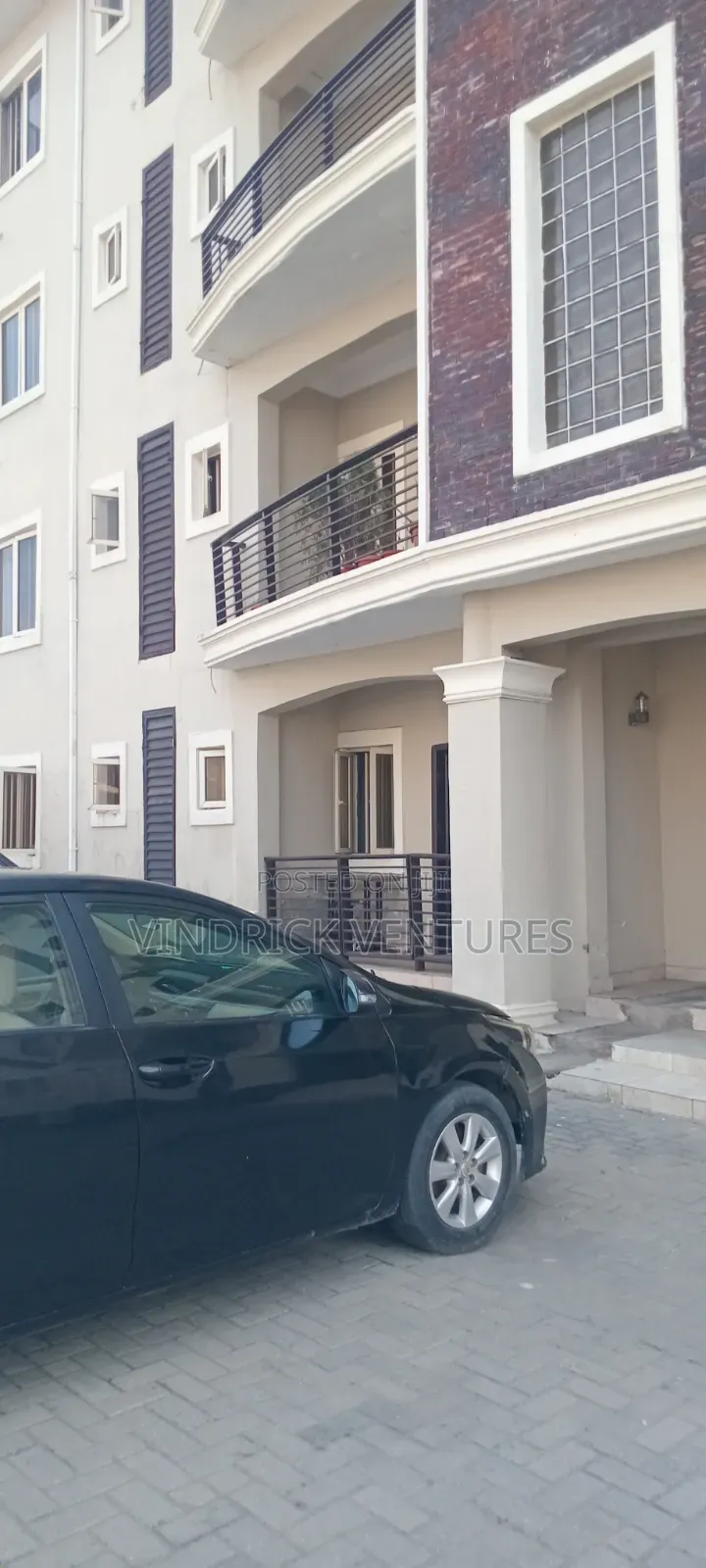 3bdrm Block of Flats in Mobil Road Ilaje for rent in Ilaje / Lekki