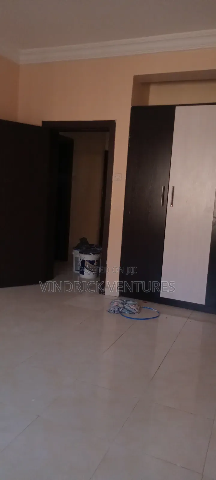 3bdrm Block of Flats in Mobil Road Ilaje for rent in Ilaje / Lekki
