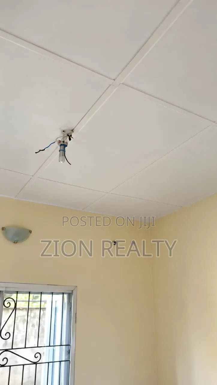 Mini Flat in Eputu, Awoyaya for rent in Awoyaya