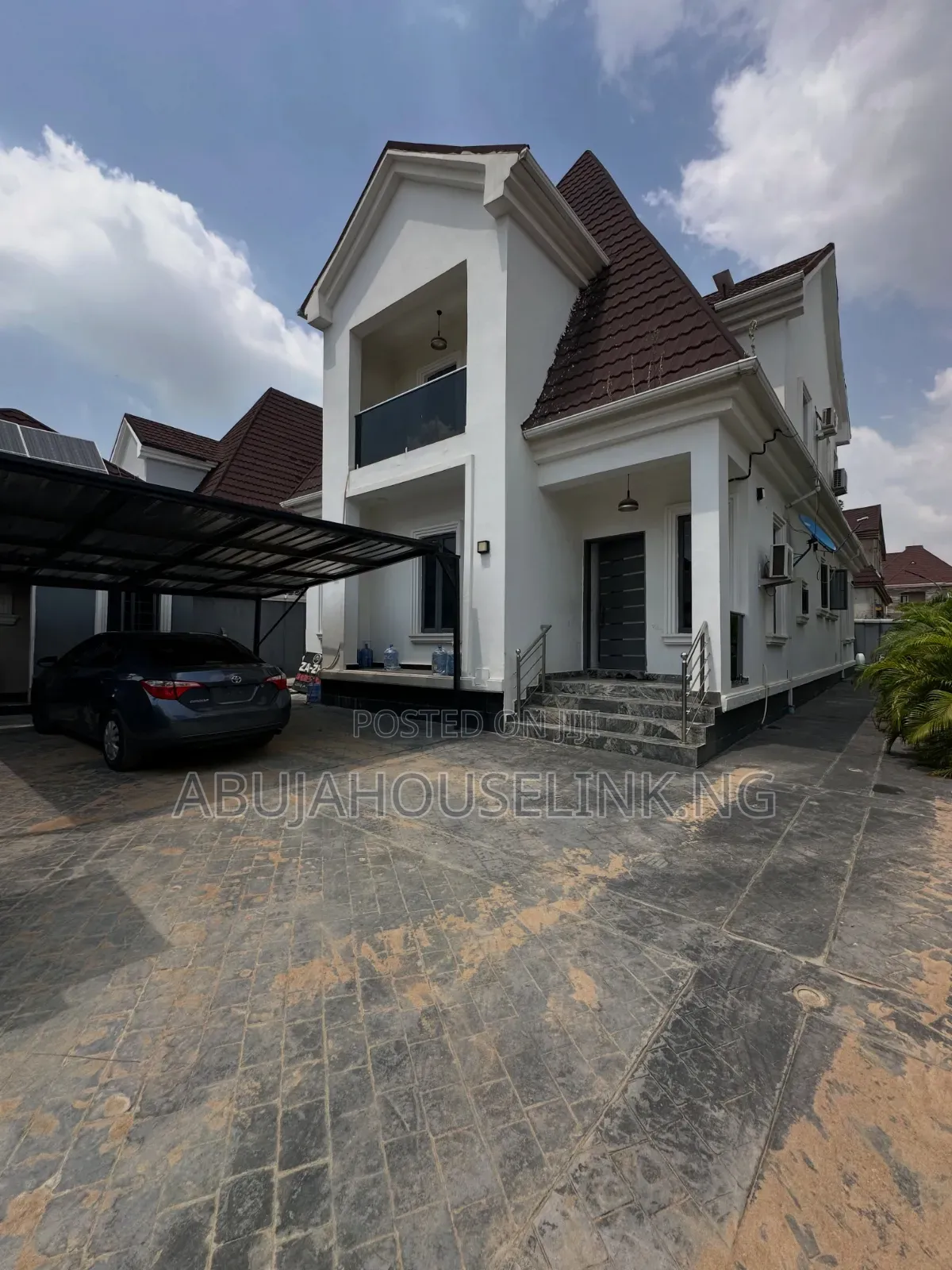 Furnished 4bdrm Duplex in Lugbe Airport Road, FHA for sale in FHA