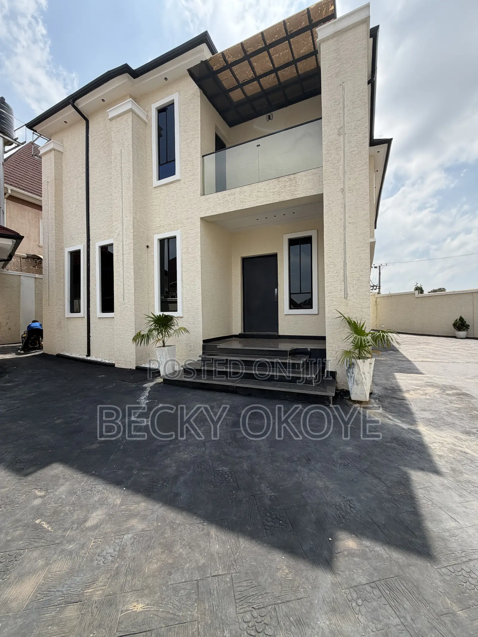 4bdrm Duplex in Lokogoma for sale in Lokogoma