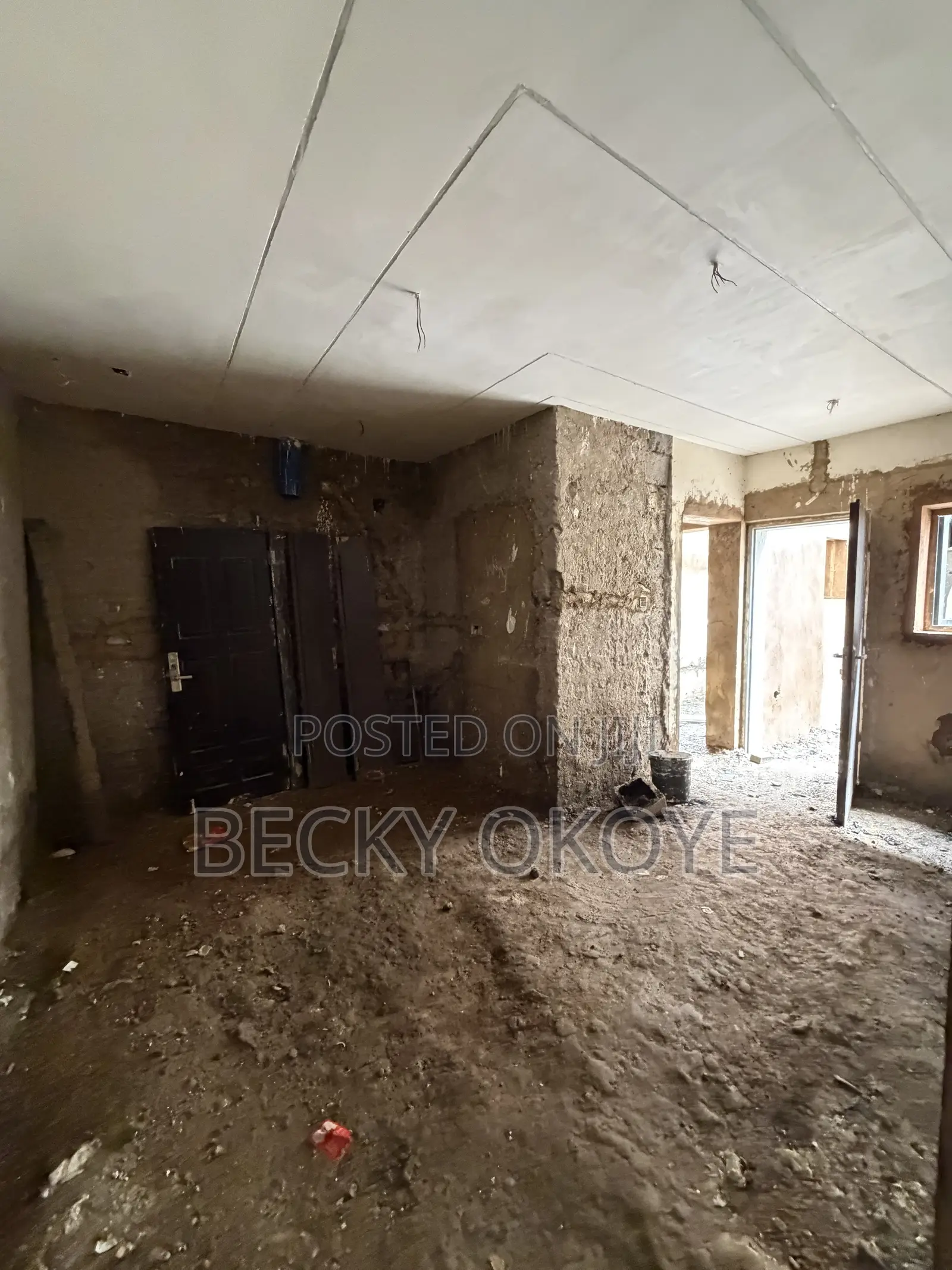 5bdrm Duplex in Mabushi for sale in Mabushi