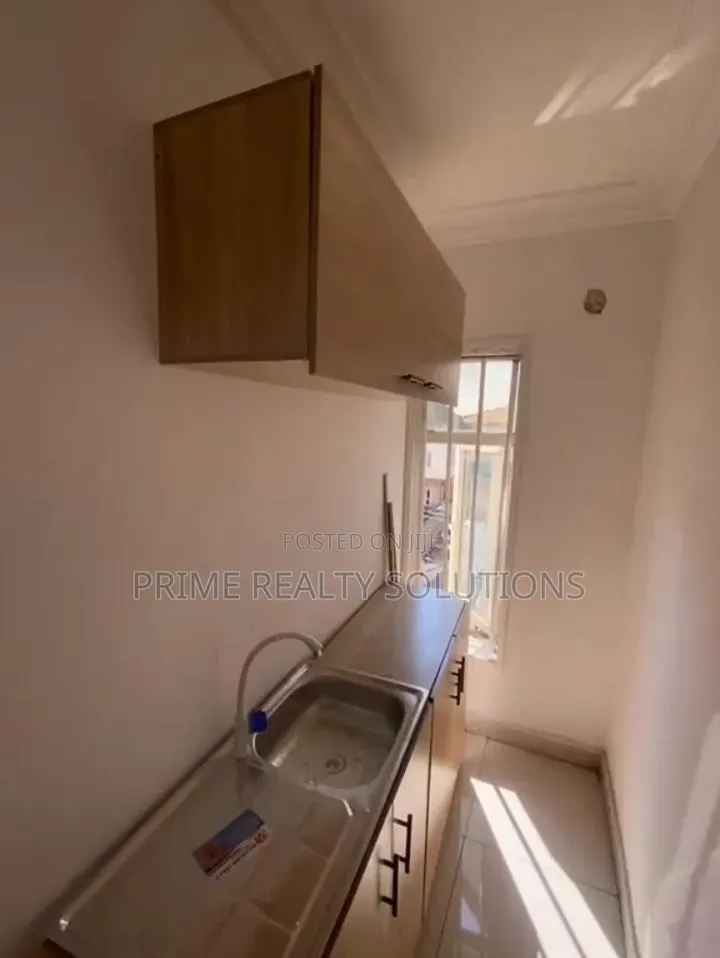 Mini Flat in Osapa London, Lekki for rent in Lekki Expressway