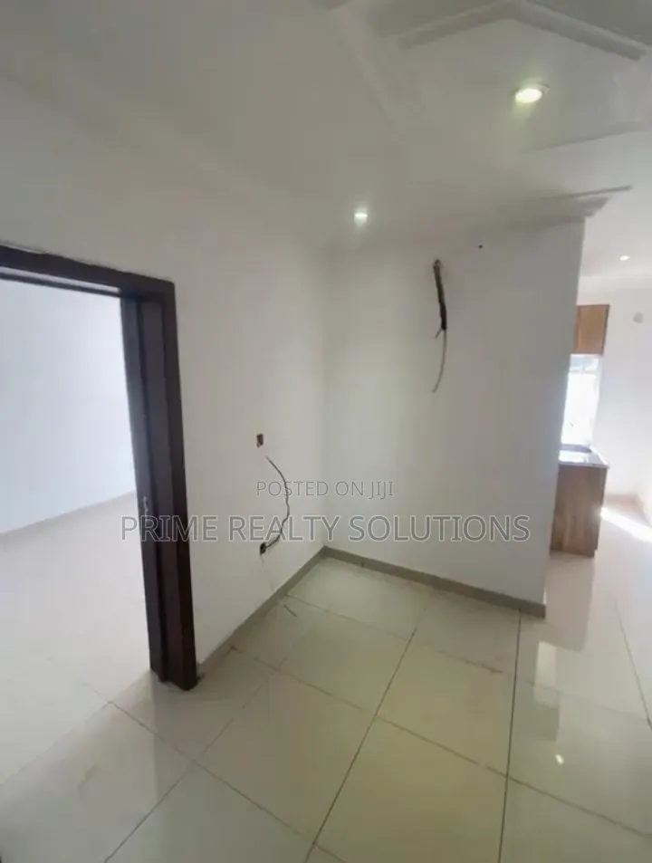 Mini Flat in Osapa London, Lekki for rent in Lekki Expressway