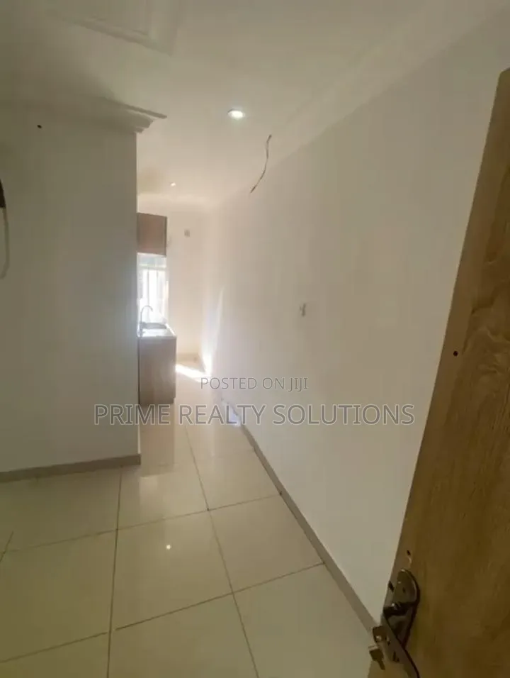Mini Flat in Osapa London, Lekki for rent in Lekki Expressway