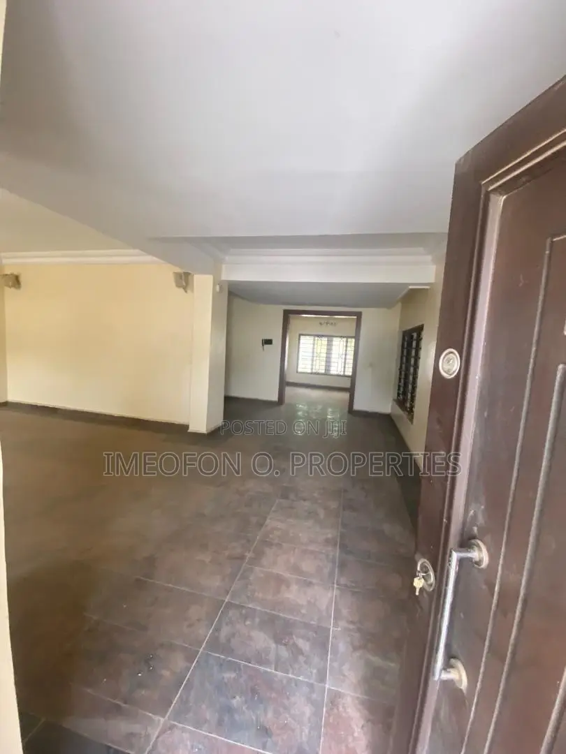 5bdrm Duplex in Life Camp for rent in Life Camp