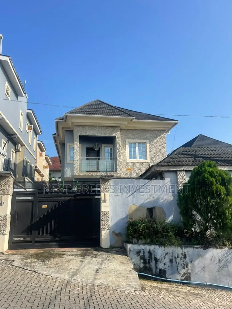 5bdrm Duplex in Magodo Phase Ii for sale in Magodo Isheri