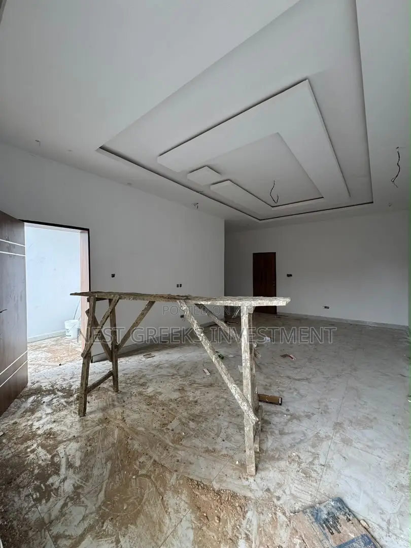 4bdrm Duplex in Gbagada for sale in Gbagada