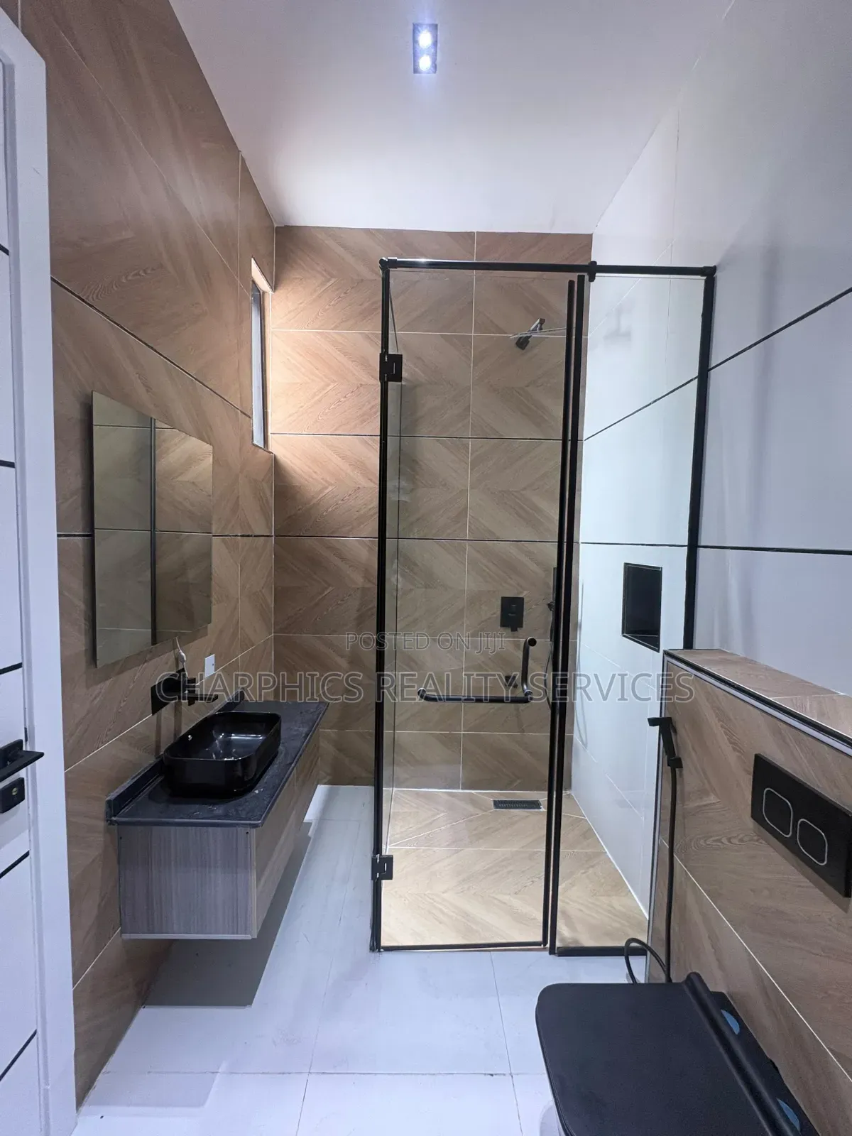 4bdrm Duplex in VGC / Ajah for sale in VGC / Ajah
